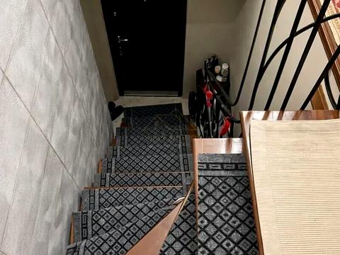 квартира за адресою Андрія Мельника вул., 9А