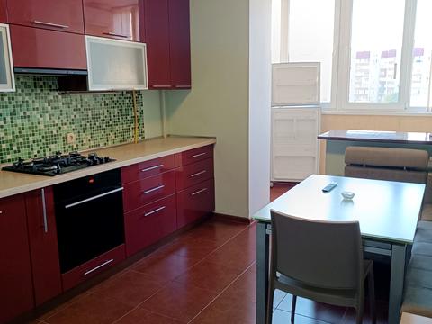 квартира за адресою Академіка Сахарова вул., 20