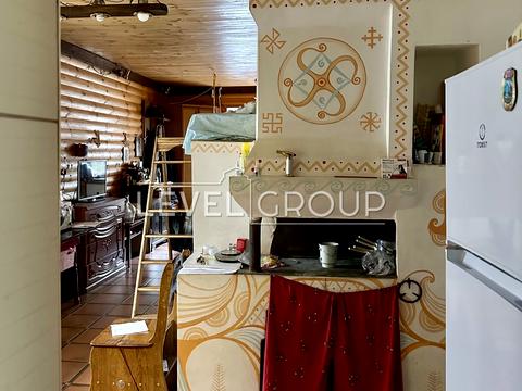 будинок за адресою Польова