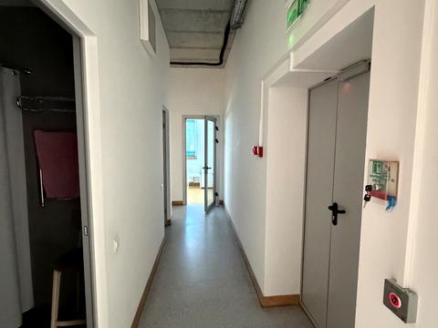 комерційна за адресою Старокозацька вул. (Комсомольська), 37