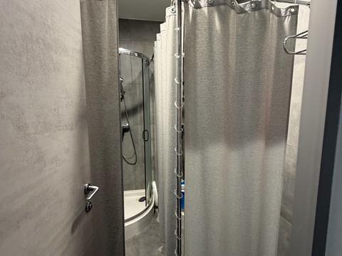 комерційна за адресою Старокозацька вул. (Комсомольська), 37