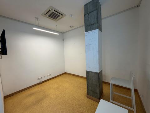 комерційна за адресою Старокозацька вул. (Комсомольська), 37