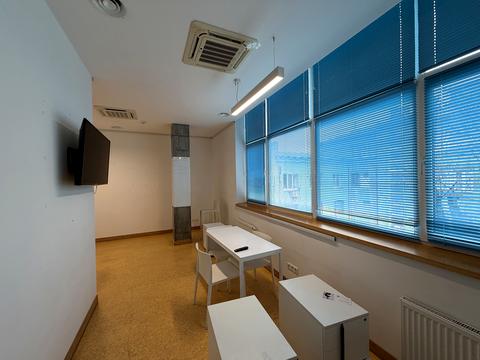 комерційна за адресою Старокозацька вул. (Комсомольська), 37