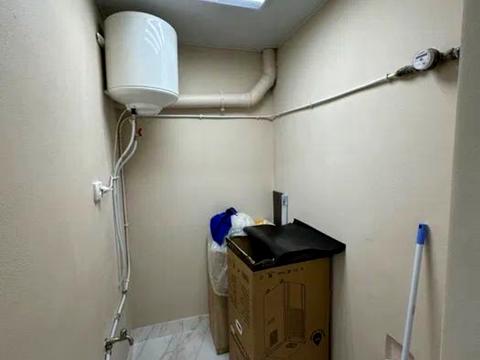 комерційна за адресою Панікахи вул., 77а/11