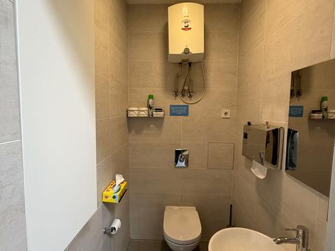 коммерческая по адресу Староказацкая ул. (Комсомольская), 37