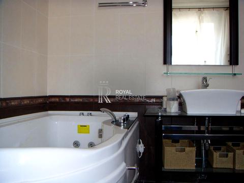 будинок за адресою Богдана Хмельницького