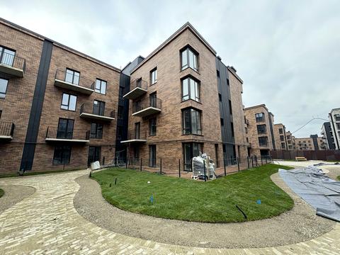 квартира за адресою 24 Серпня вул., (Будинок 11)