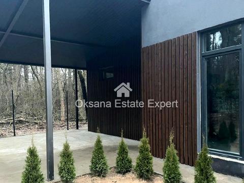 будинок за адресою Лісна