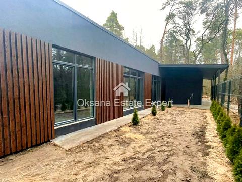 будинок за адресою Лісна