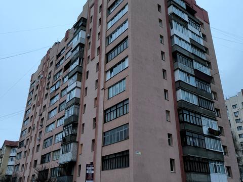 квартира по адресу Степана Бандери ул., 5