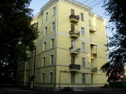 комерційна за адресою Панаса Мирного вул., 1