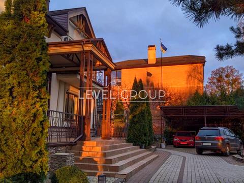 дом по адресу Центральна, 14д