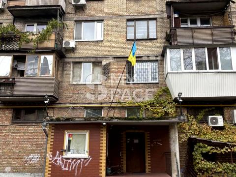 квартира за адресою Авіаконструктора Антонова вул., 43