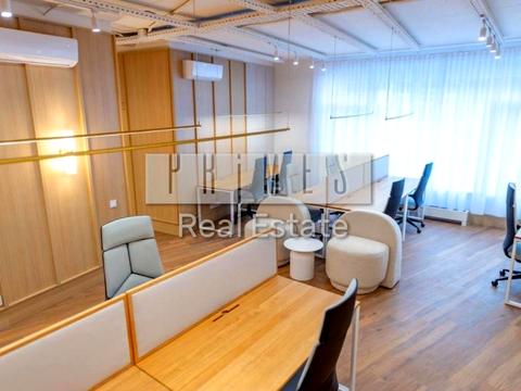 комерційна за адресою Буслівська вул., 12