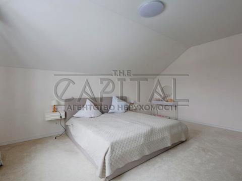 дом по адресу Зоряна