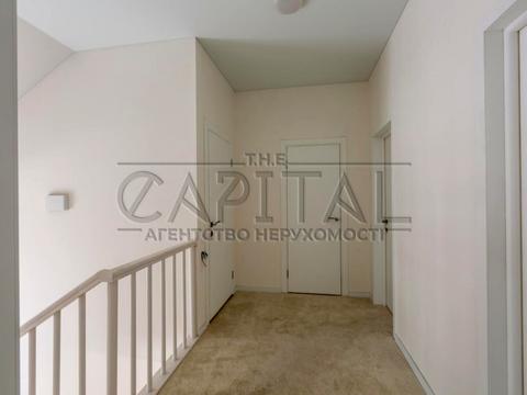 дом по адресу Зоряна