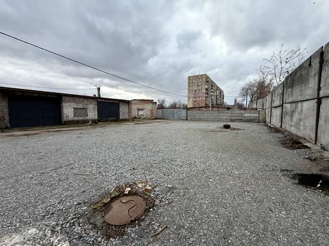 коммерческая по адресу Зимових Походів ул. (Молодогвардейская), 32