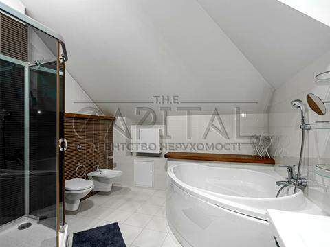 дом по адресу Добровольчих Батальйонів ул. (Панфіловців)