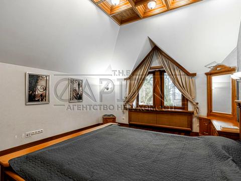 дом по адресу Добровольчих Батальйонів ул. (Панфіловців)