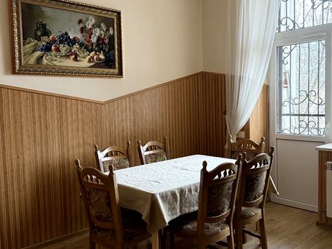 квартира за адресою Пекарська вул., 38