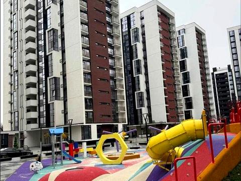 квартира за адресою Романа Левицького вул., 4