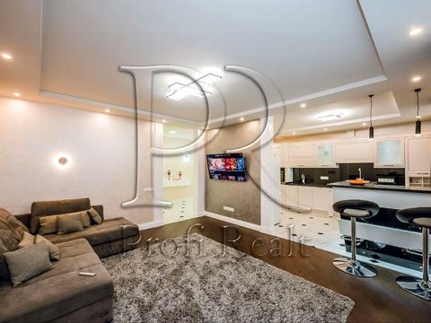 квартира за адресою Воскресенська вул., 16-Б