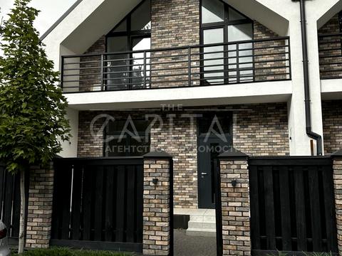 дом по адресу Евгения Коновальца ул., 49