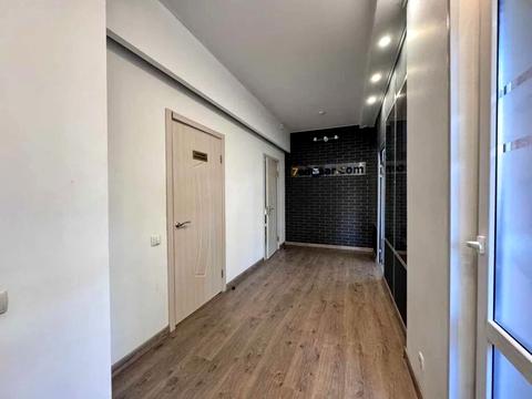 коммерческая по адресу Елены Телиги ул., 5-Б