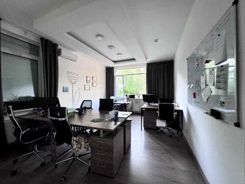 коммерческая по адресу Елены Телиги ул., 5-Б