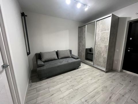 квартира за адресою Володимира Великого вул., 5-Б