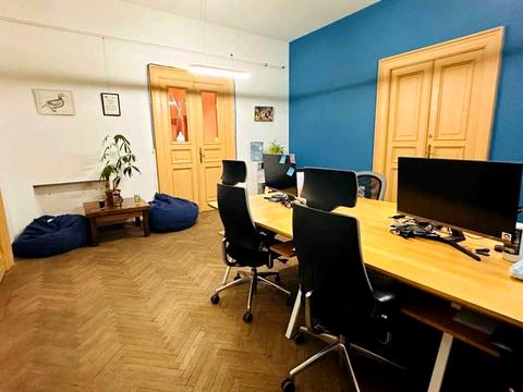 коммерческая по адресу Львов, Героев Майдана ул. (Гвардейская), 6