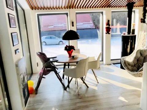 будинок за адресою с. Круглик, садова