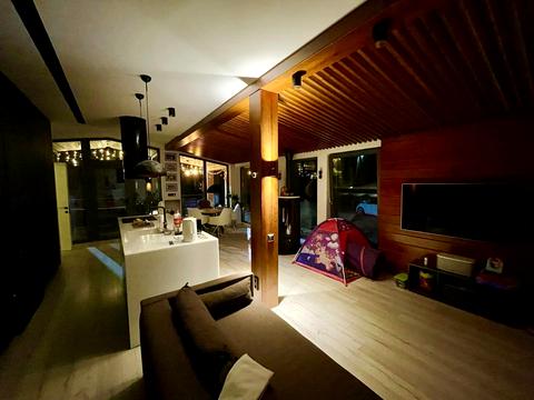 будинок за адресою с. Круглик, садова