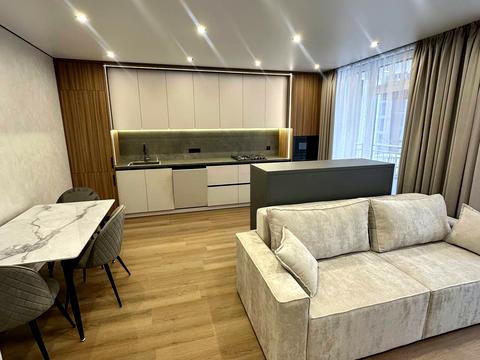 квартира за адресою с. Угорники, Героїв Миколаєва вул., (Будинок 6)