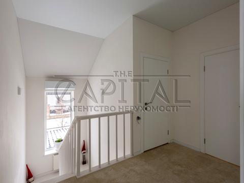 дом по адресу Зоряна