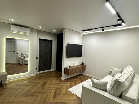 квартира за адресою Івано-Франківськ, Степана Бандери вул., (Будинок 4)