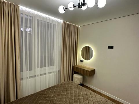 квартира за адресою Івано-Франківськ, Степана Бандери вул., (Будинок 4)