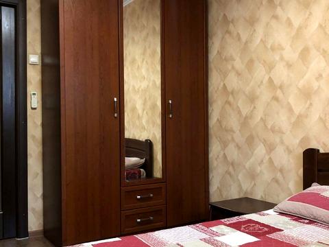 квартира за адресою Академіка Глушкова просп., 17