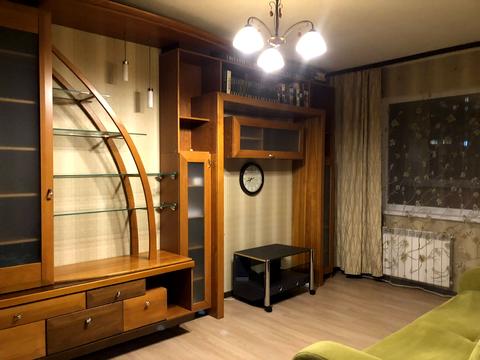 квартира за адресою Академіка Глушкова просп., 17