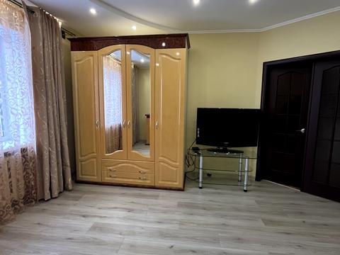 квартира по адресу Филиппа Орлика ул. (Паризької Комуни), 24