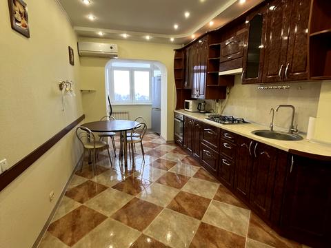 квартира по адресу Филиппа Орлика ул. (Паризької Комуни), 24