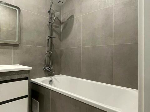 квартира за адресою Співдружності вул., 8