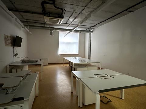 комерційна за адресою Старокозацька вул. (Комсомольська), 37