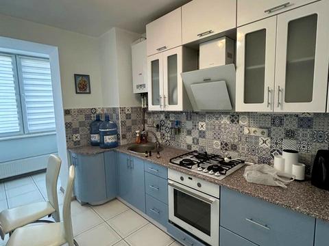 квартира за адресою Соборна вул., 126/20