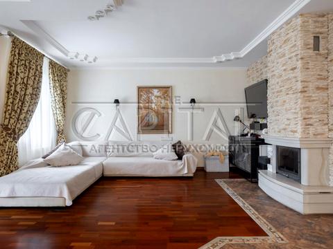 будинок за адресою Лугова