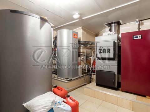 будинок за адресою Лугова