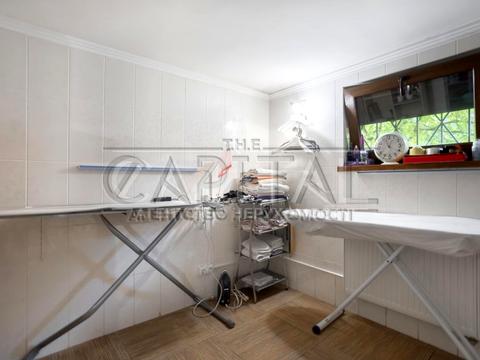 будинок за адресою Лугова