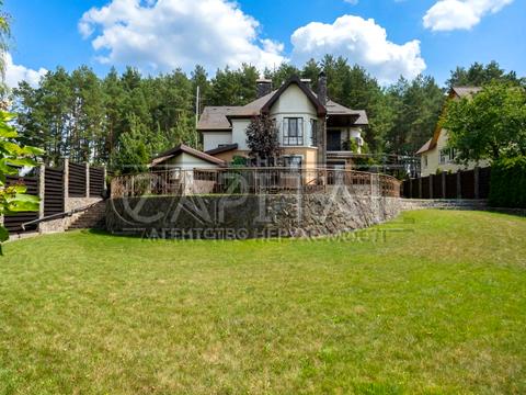 будинок за адресою Лугова