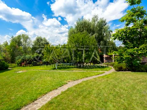 будинок за адресою Лугова