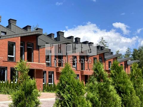 дом по адресу Охотничья ул.